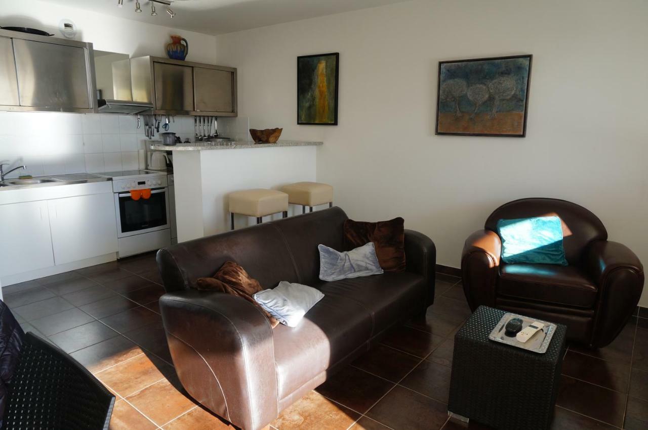 Apartamento Port Mezua Mèze Exterior foto
