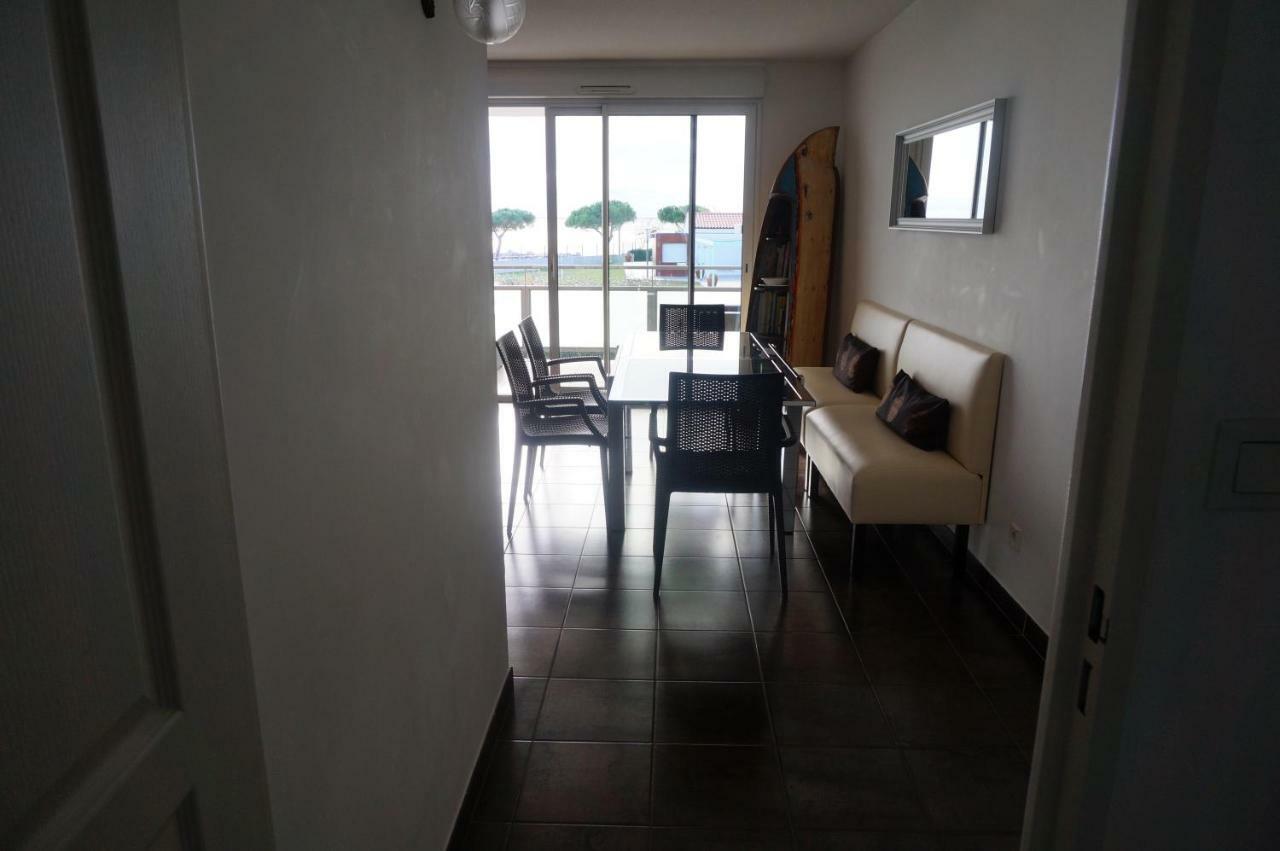 Apartamento Port Mezua Mèze Exterior foto