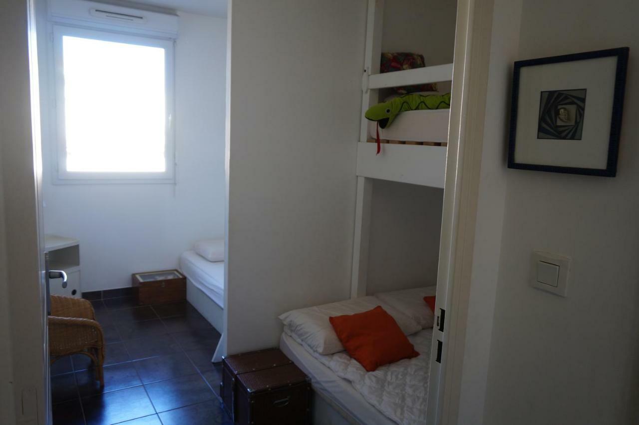 Apartamento Port Mezua Mèze Exterior foto
